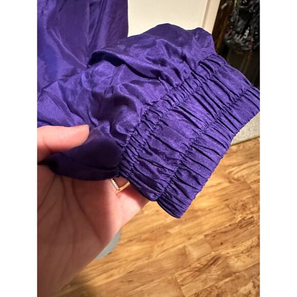 Vintage Purple Silk Bomber Jacket – Quilted Bead Accent – Size M – Fuda Internat - Picture 8 of 11